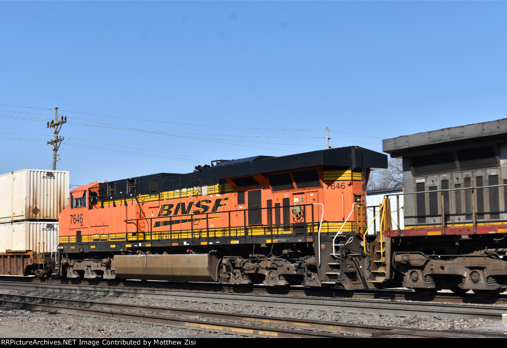 BNSF 7646